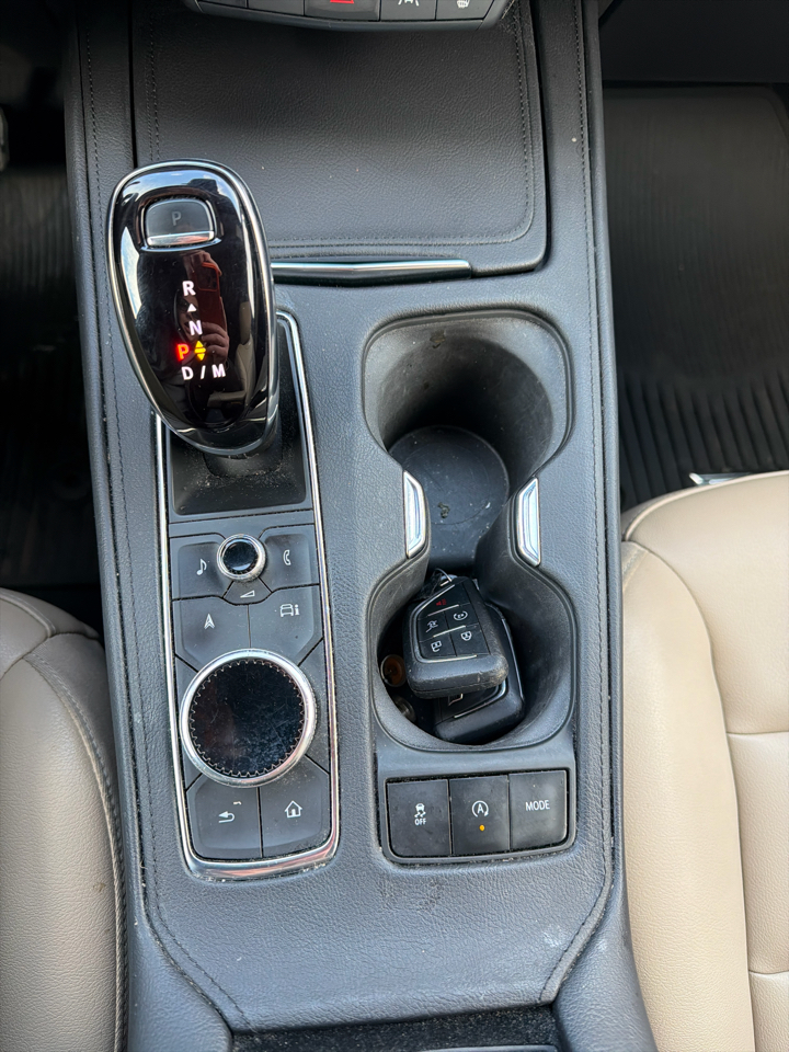 Cadillac XT4 AWD 4dr Luxury 2024