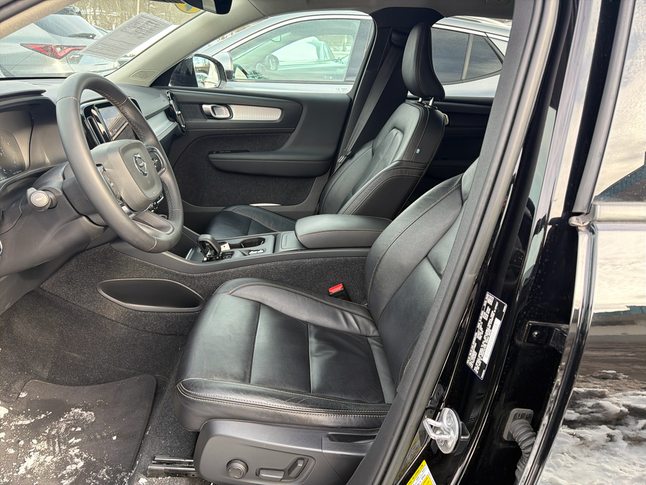 Volvo XC40 T5 AWD Momentum 2022