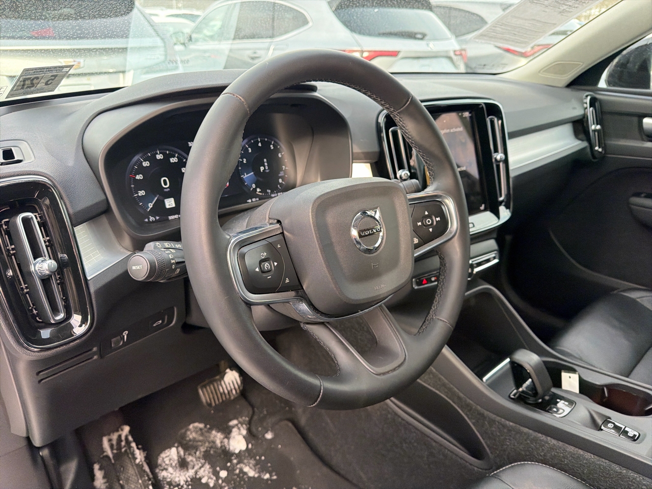 Volvo XC40 T5 AWD Momentum 2022