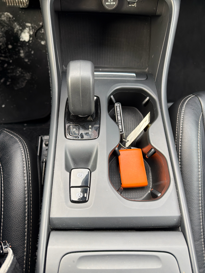 Volvo XC40 T5 AWD Momentum 2022