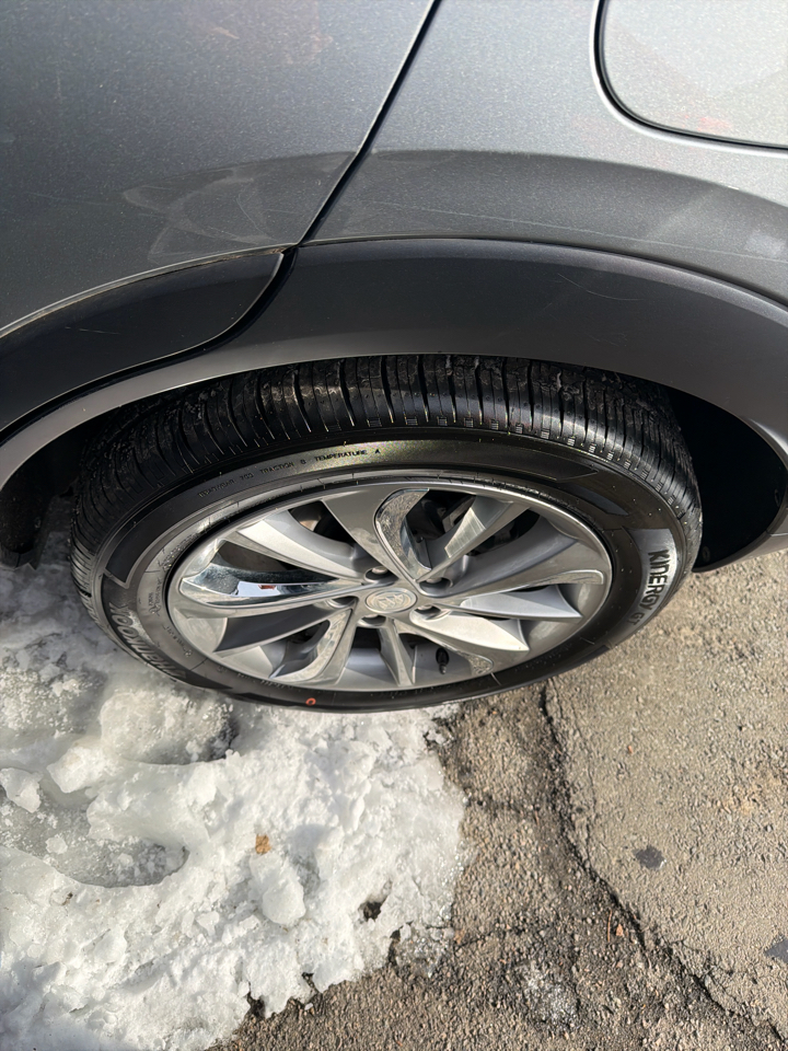 Buick Encore GX AWD 4dr Essence 2023