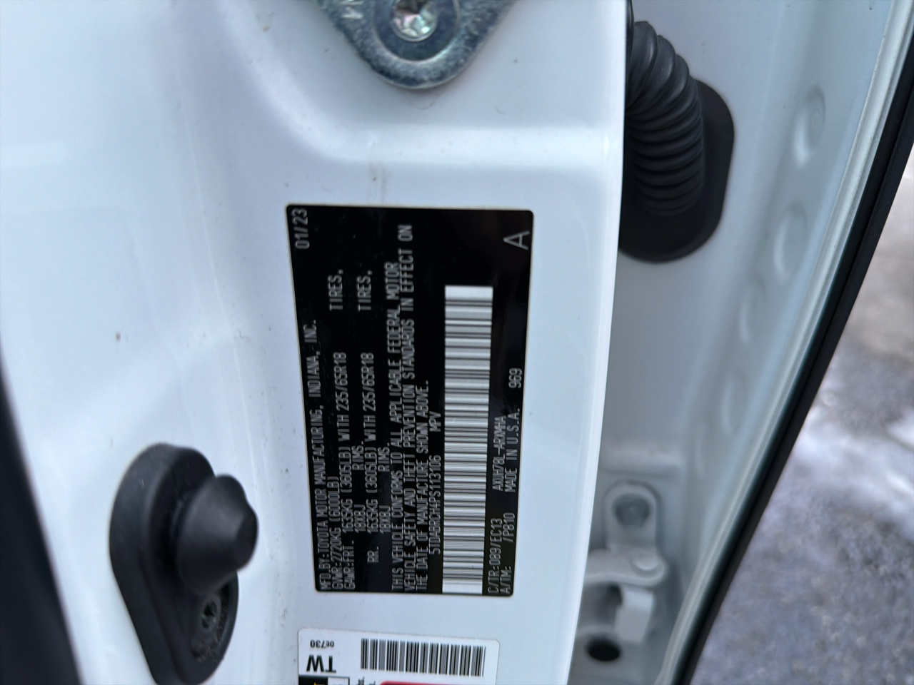 Toyota Highlander Hybrid Bronze Edition AWD (Natl) 2023