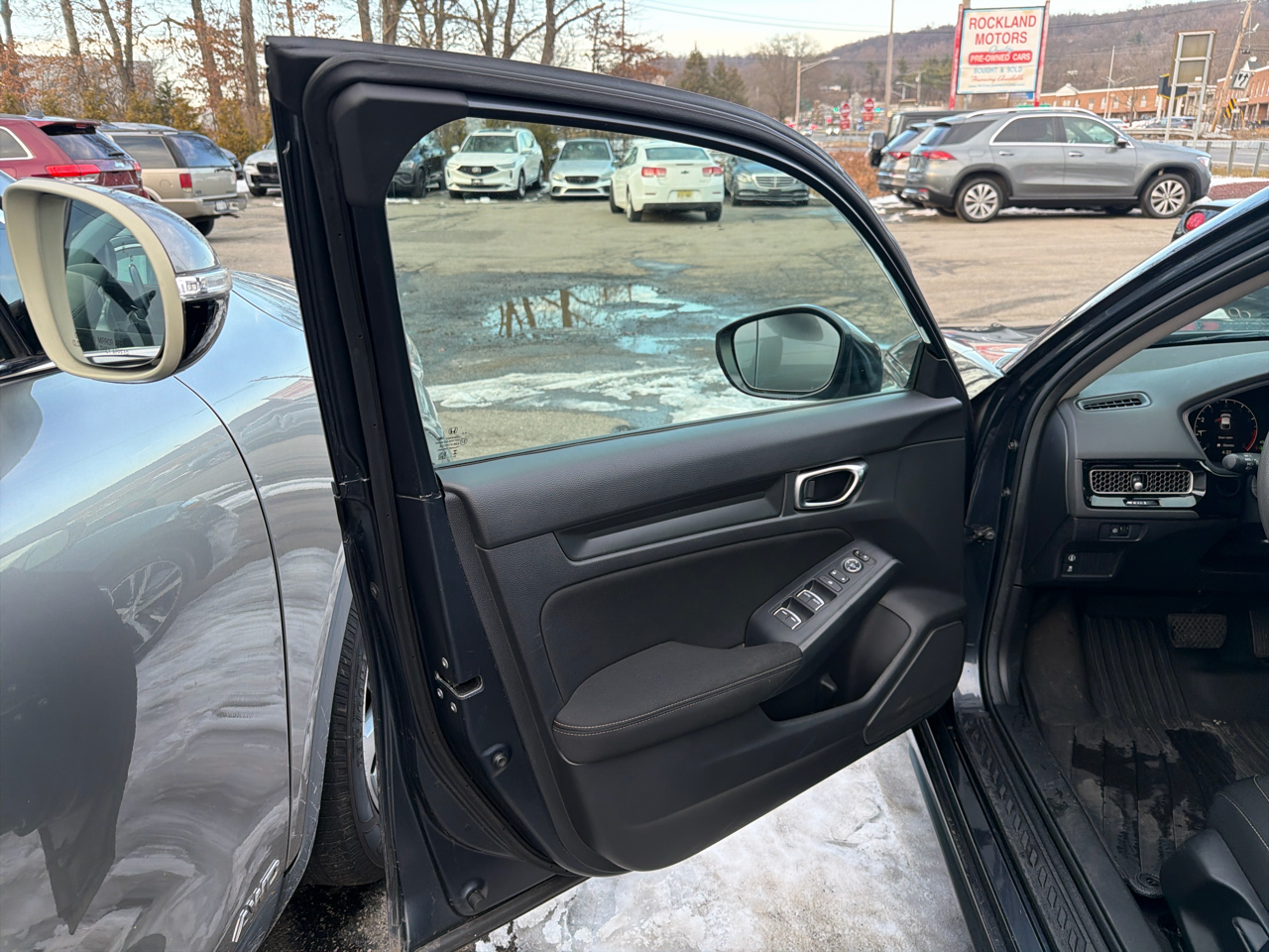 Honda Civic Hatchback LX CVT 2023