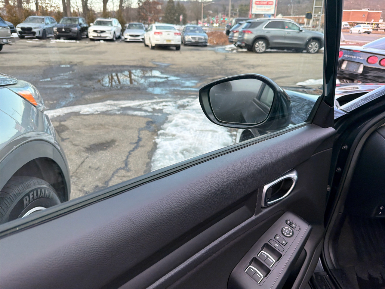 Honda Civic Hatchback LX CVT 2023