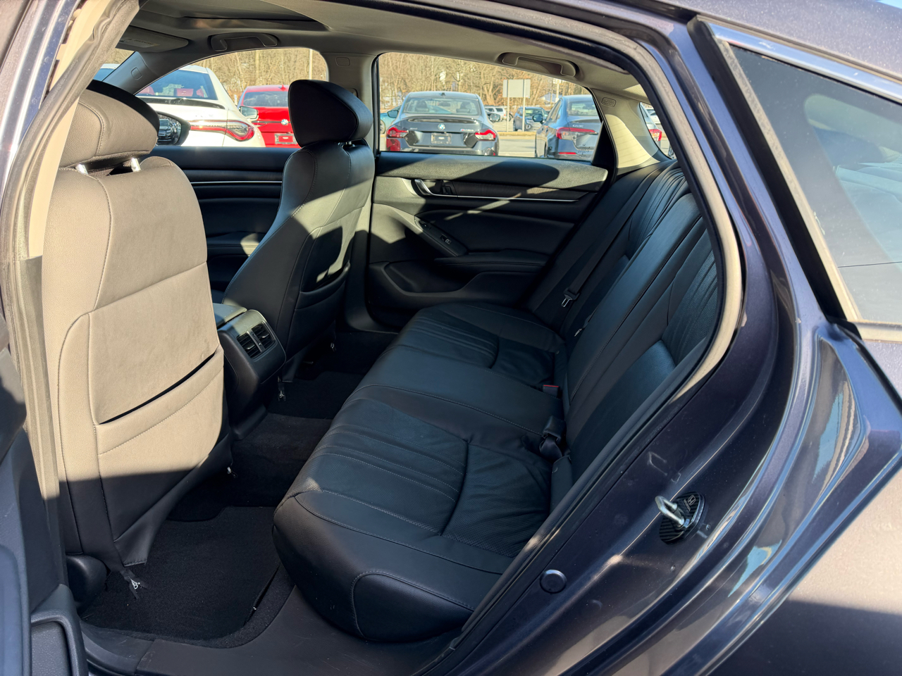 Honda Accord Sedan Touring 2.0T Auto 2020