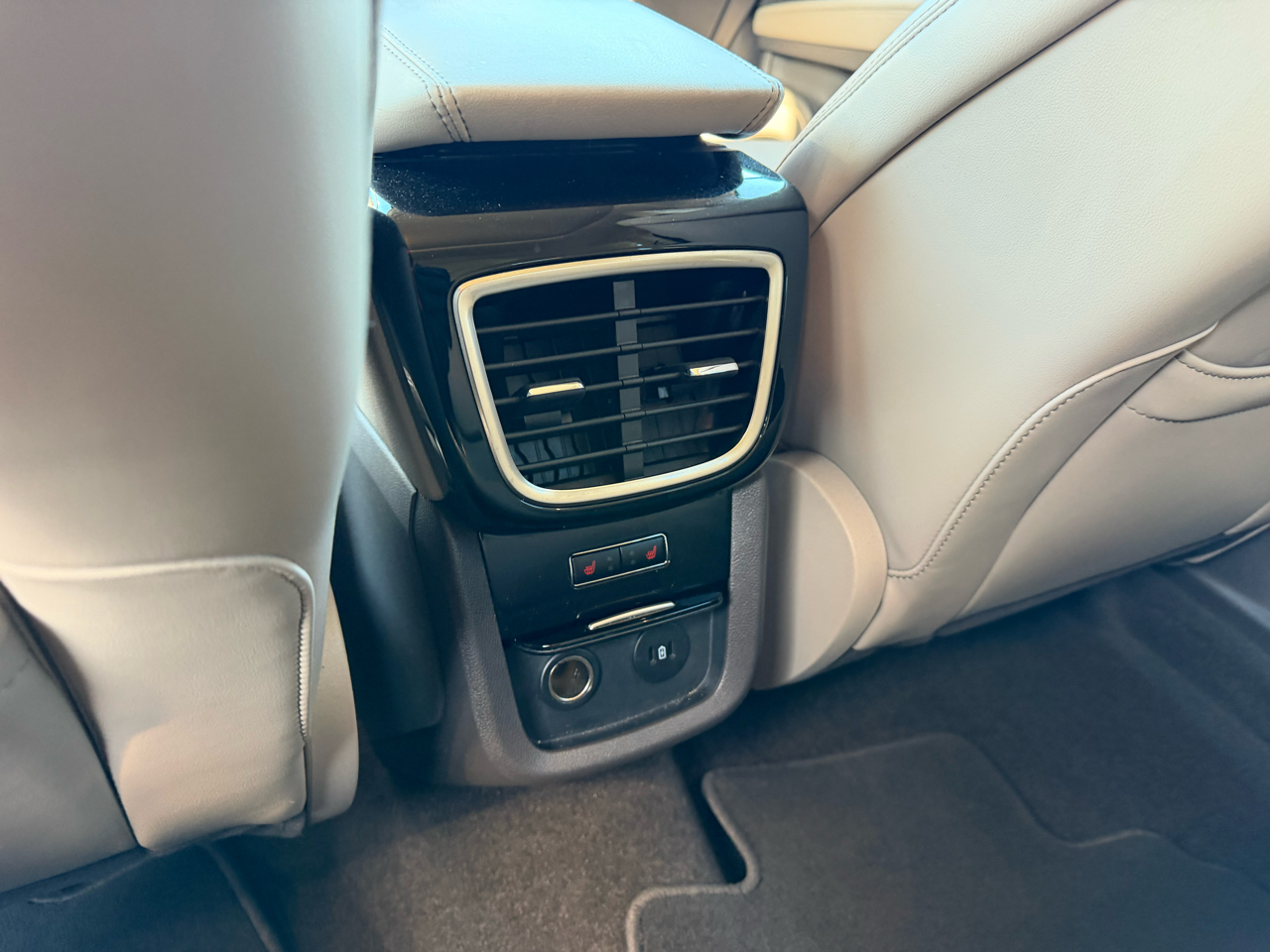 Lincoln Nautilus Reserve AWD 2022