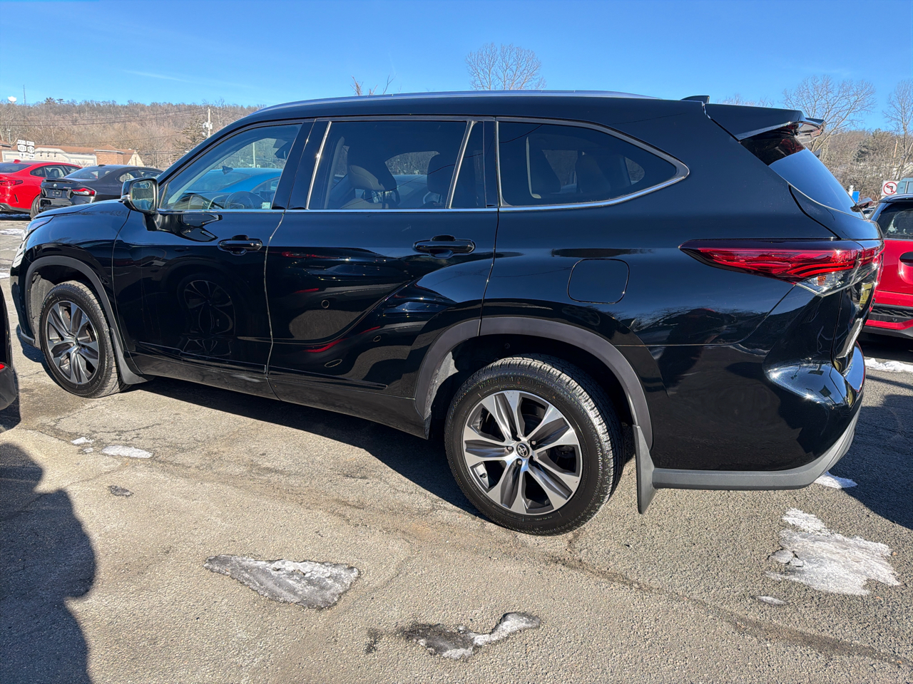 Toyota Highlander XLE AWD (Natl) 2021