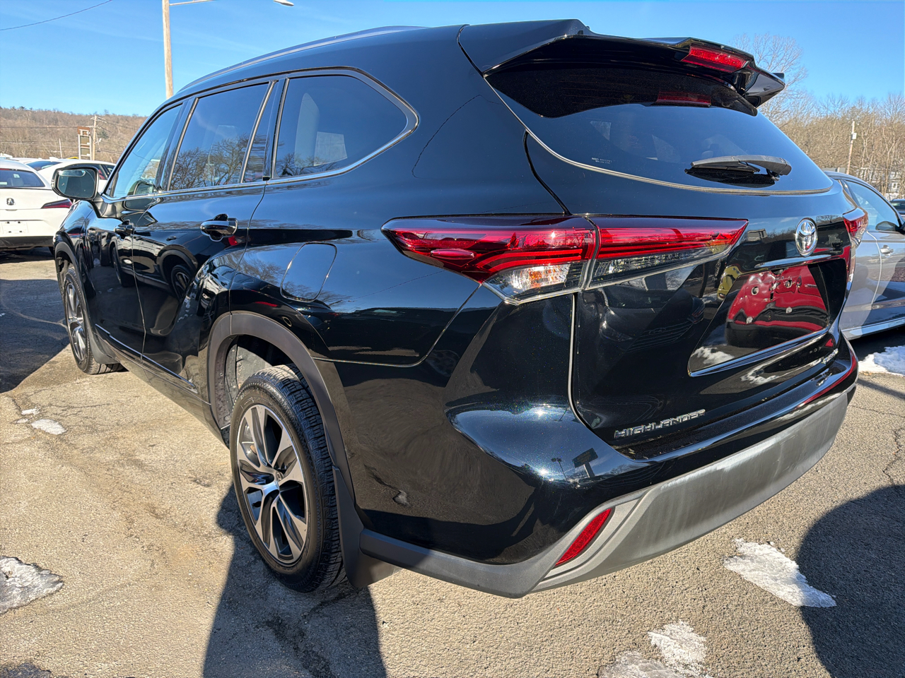Toyota Highlander XLE AWD (Natl) 2021