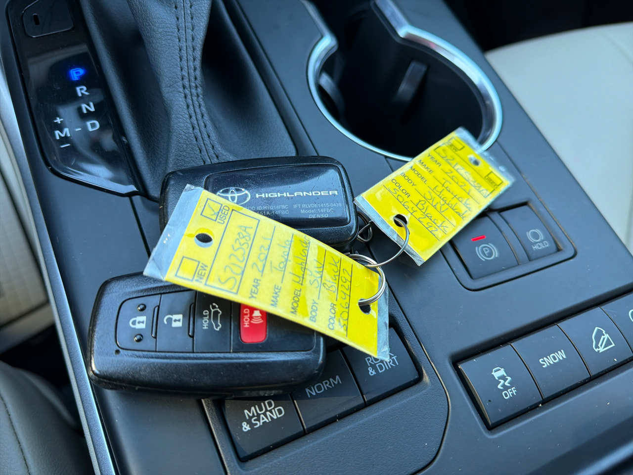 Toyota Highlander XLE AWD (Natl) 2021