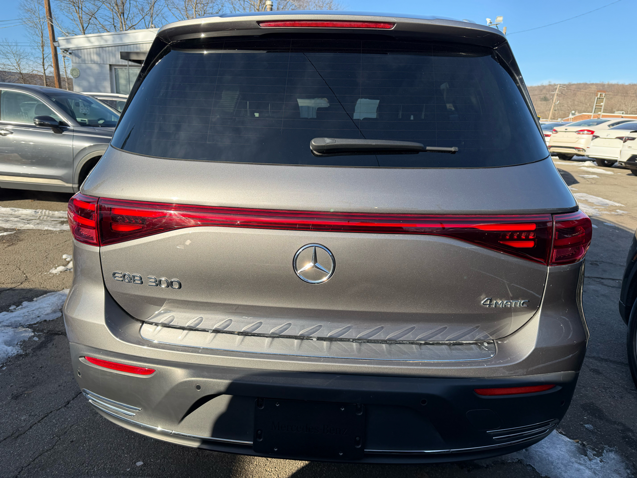 Mercedes-Benz EQB EQB 300 4MATIC SUV 2024