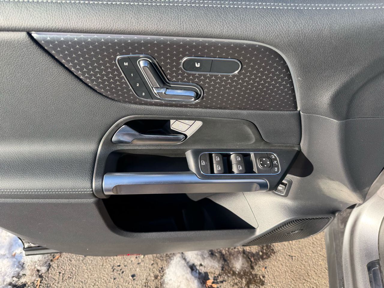 Mercedes-Benz EQB EQB 300 4MATIC SUV 2024