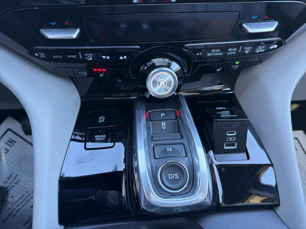 Acura MDX SH-AWD w/Technology Package 2024