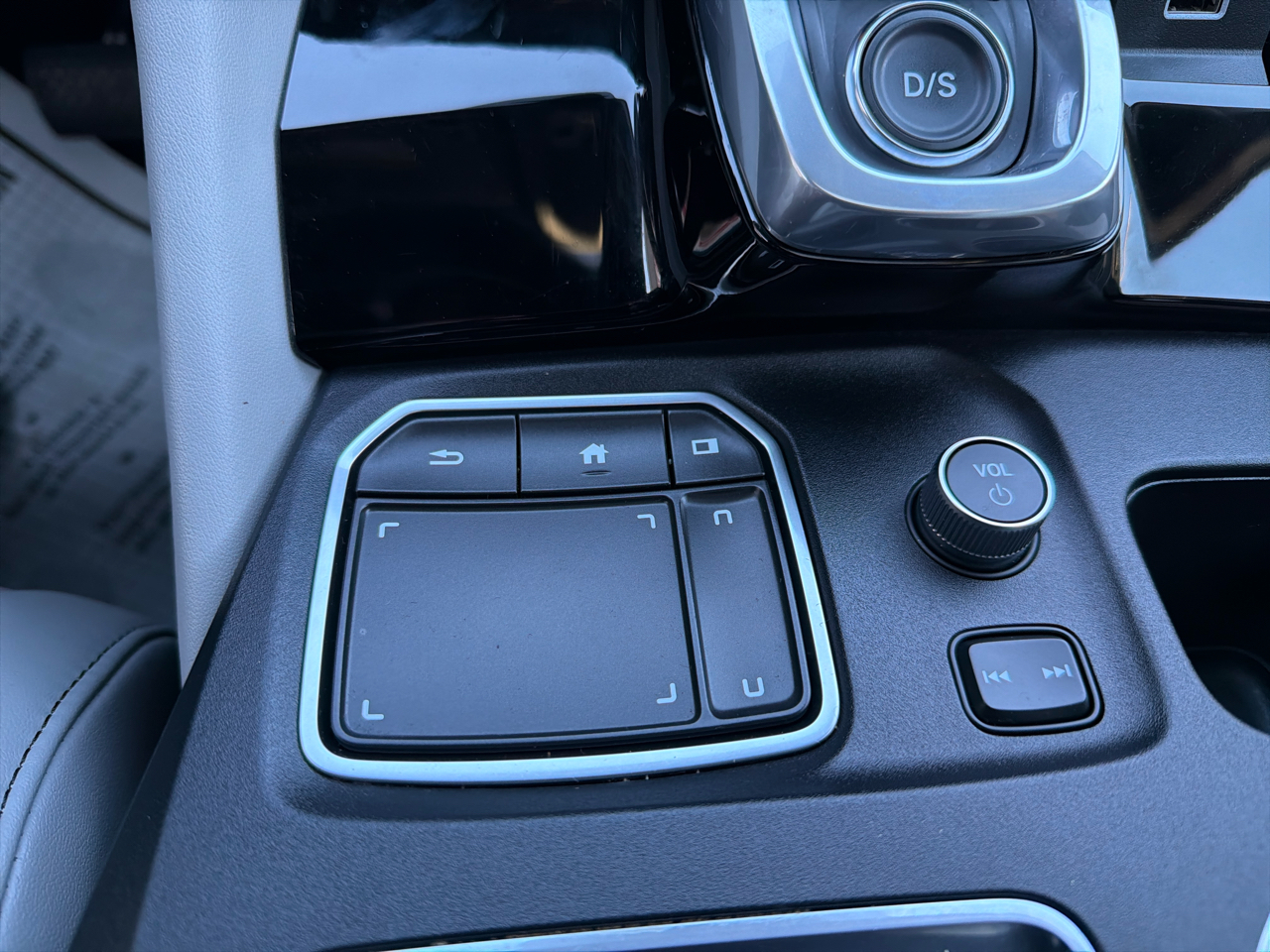 Acura MDX SH-AWD w/Technology Package 2024