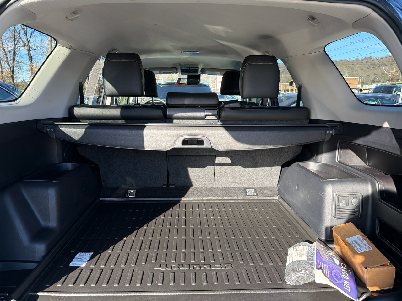 Toyota 4Runner TRD Sport 4WD (Natl) 2023