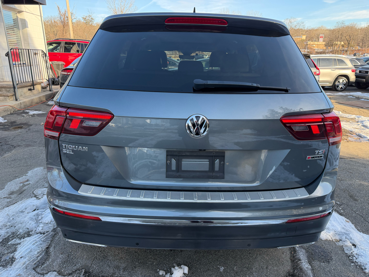 Volkswagen Tiguan 2.0T SEL Premium 4MOTION 2018