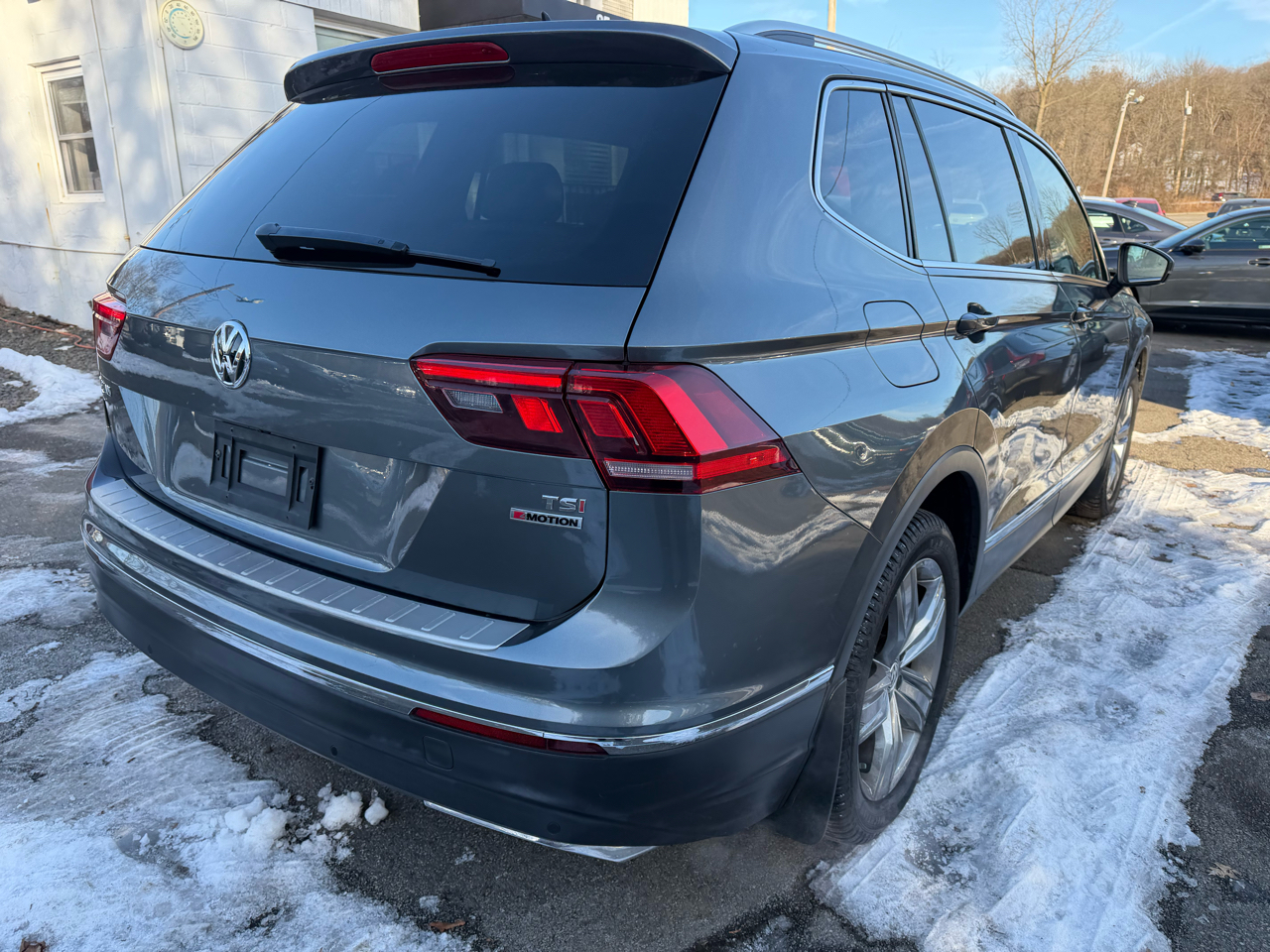 Volkswagen Tiguan 2.0T SEL Premium 4MOTION 2018