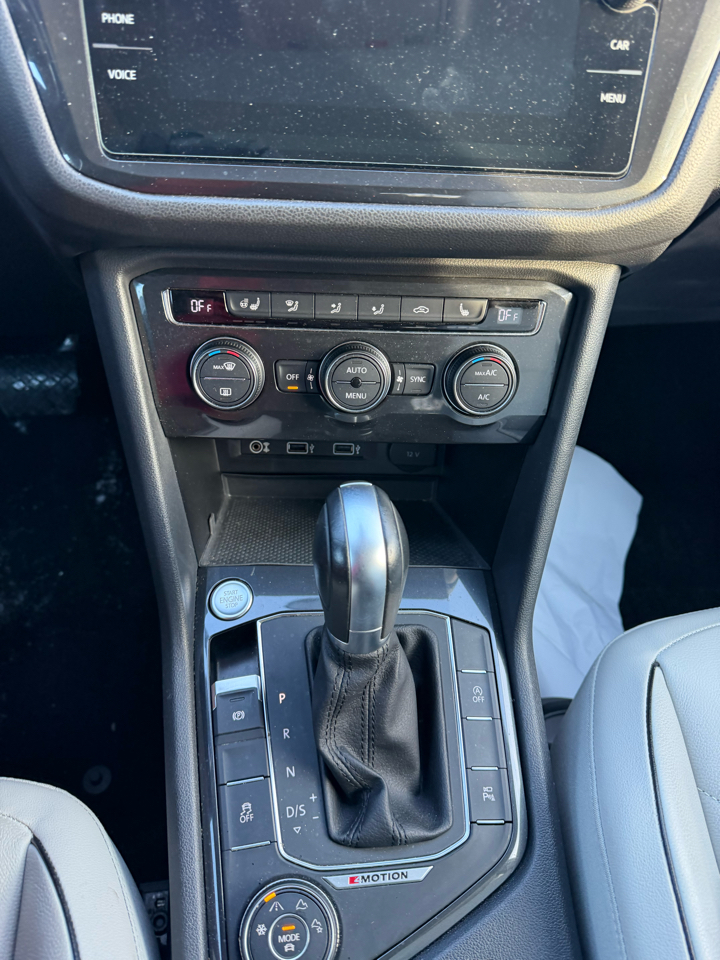 Volkswagen Tiguan 2.0T SEL Premium 4MOTION 2018