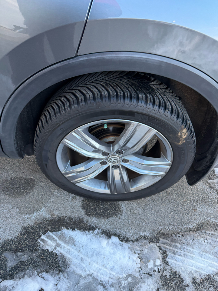 Volkswagen Tiguan 2.0T SEL Premium 4MOTION 2018