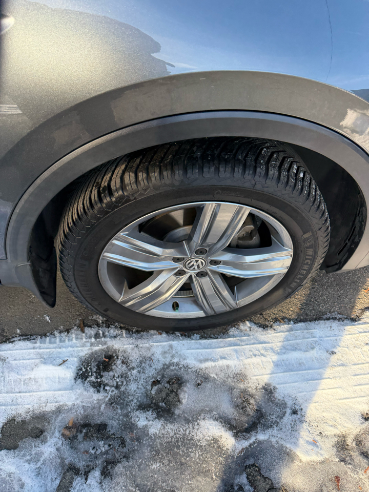 Volkswagen Tiguan 2.0T SEL Premium 4MOTION 2018