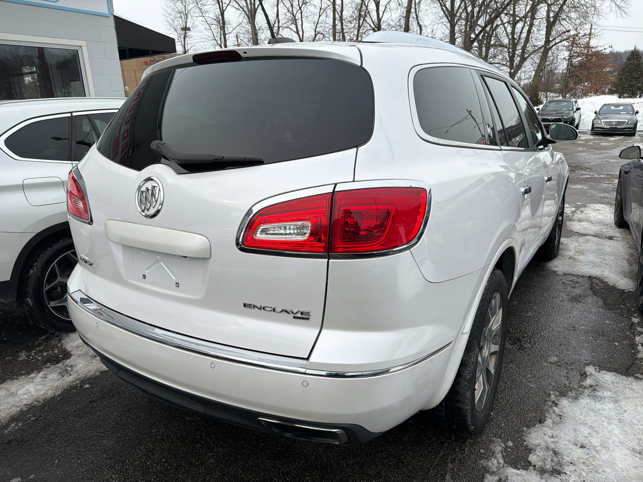 Buick Enclave AWD 4dr Leather 2016