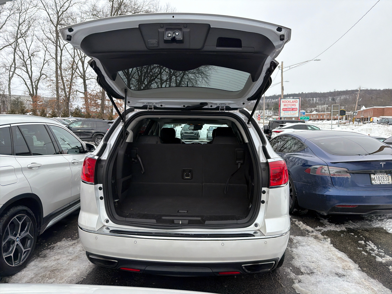Buick Enclave AWD 4dr Leather 2016