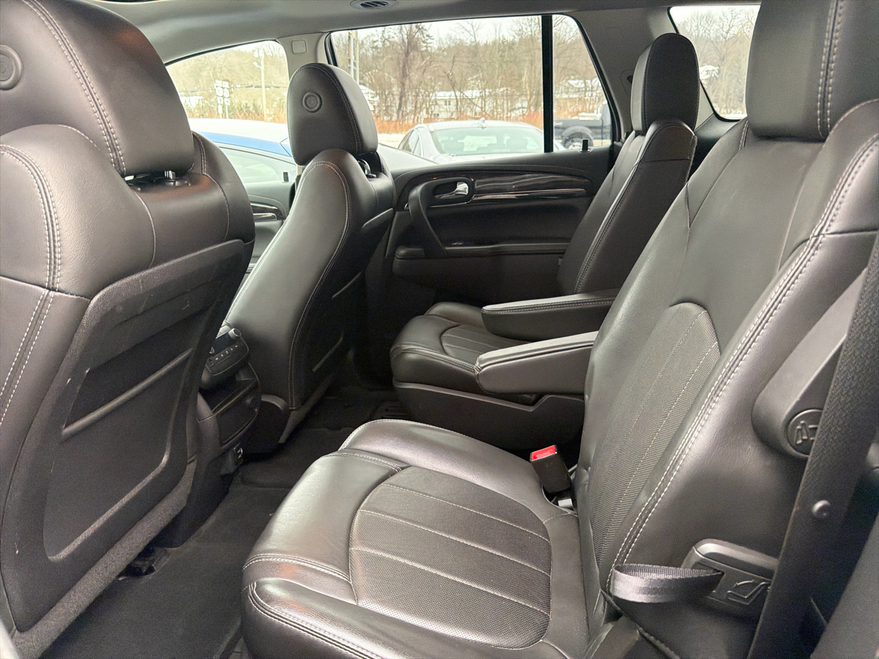 Buick Enclave AWD 4dr Leather 2016