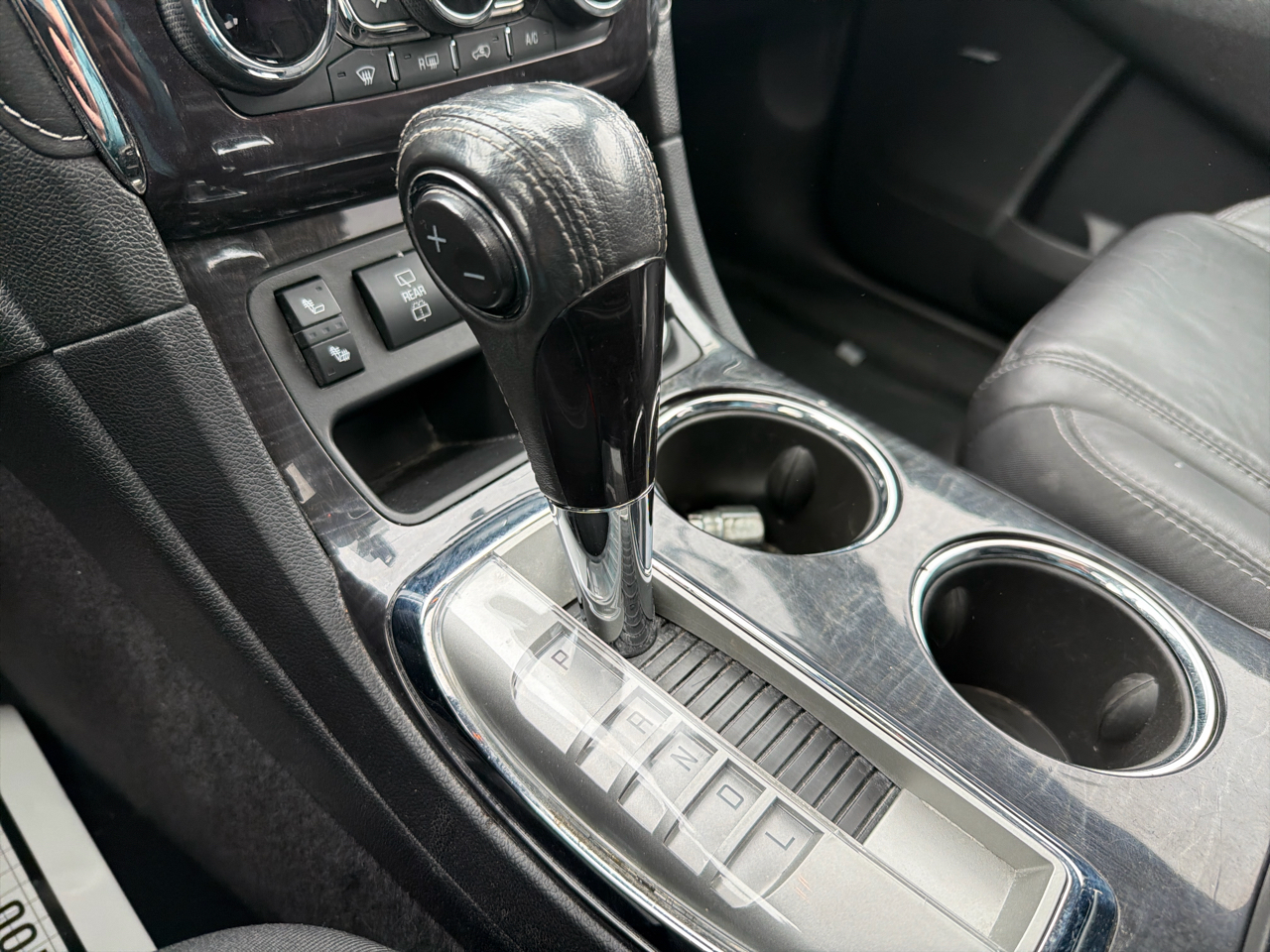 Buick Enclave AWD 4dr Leather 2016