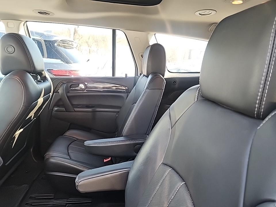 Buick Enclave AWD 4dr Leather 2016