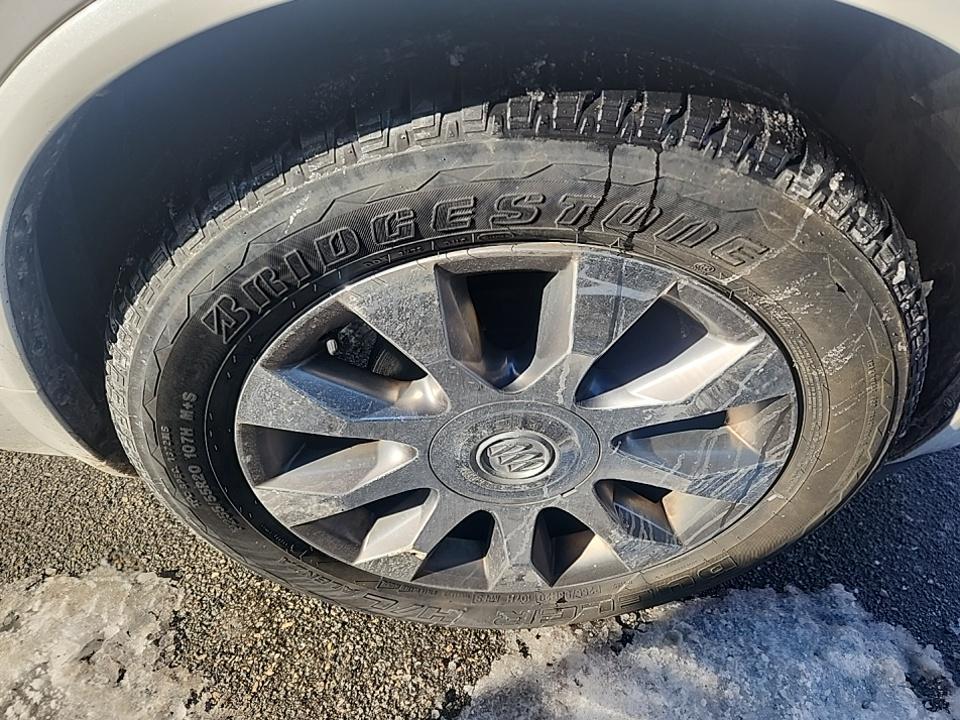 Buick Enclave AWD 4dr Leather 2016