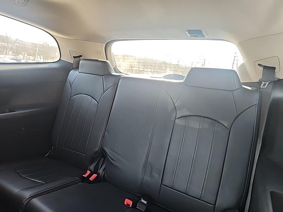 Buick Enclave AWD 4dr Leather 2016