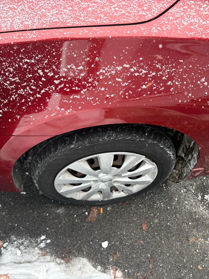 Nissan Sentra 4dr Sdn I4 CVT SV 2016