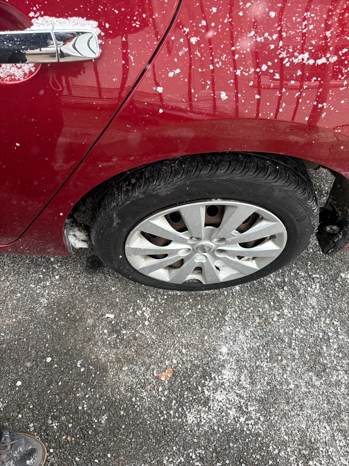 Nissan Sentra 4dr Sdn I4 CVT SV 2016