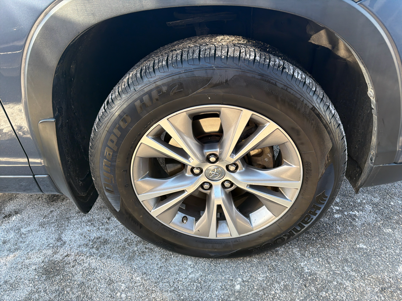 Toyota Highlander AWD 4dr V6 XLE (Natl) 2014