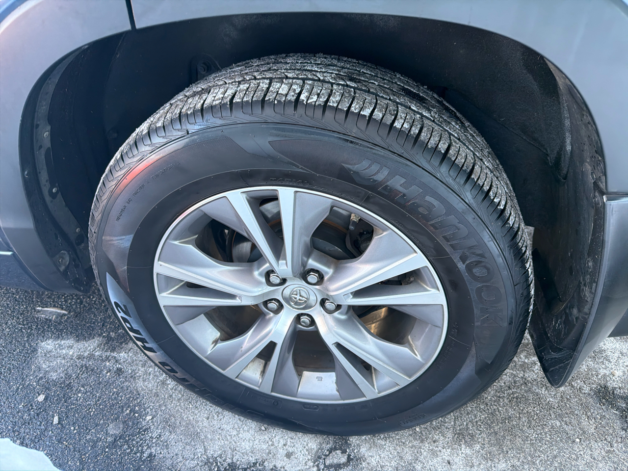 Toyota Highlander AWD 4dr V6 XLE (Natl) 2014