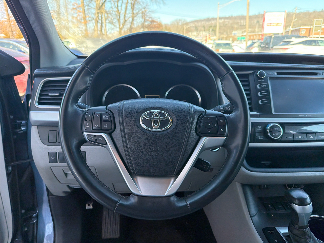 Toyota Highlander AWD 4dr V6 XLE (Natl) 2014