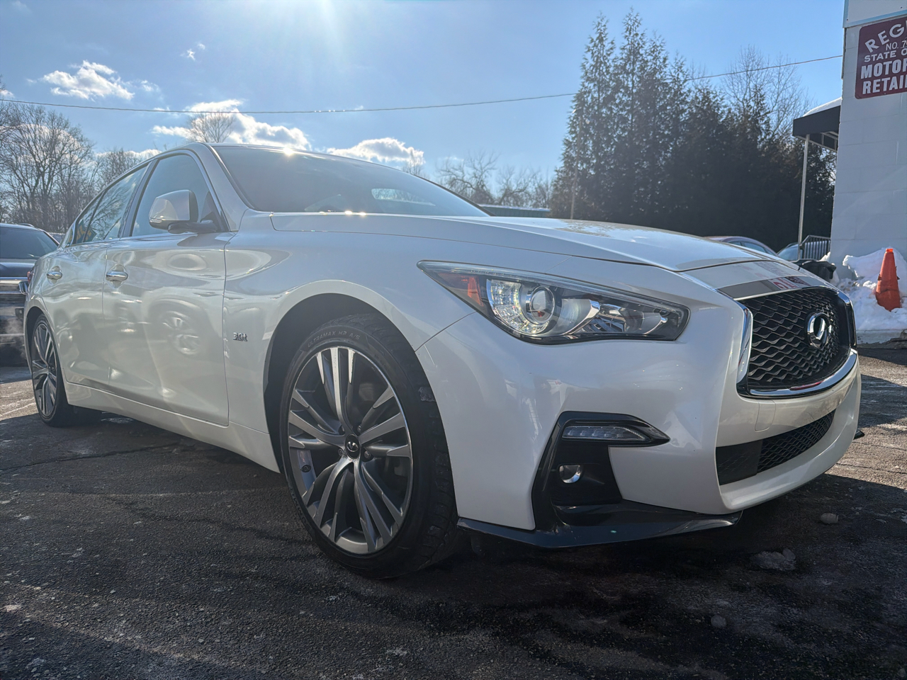 Infiniti Q50  2019