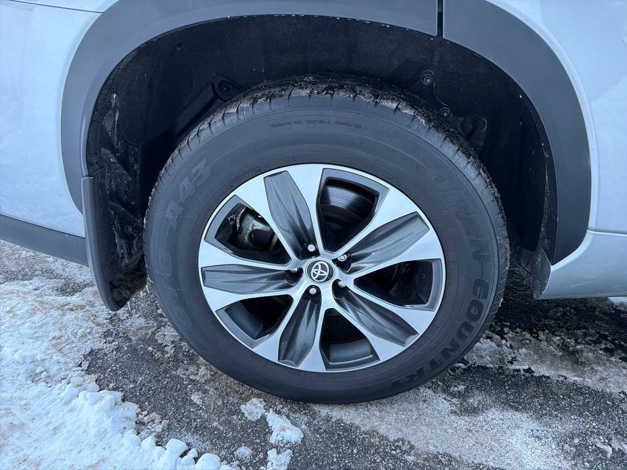 Toyota Highlander XLE AWD (Natl) 2022