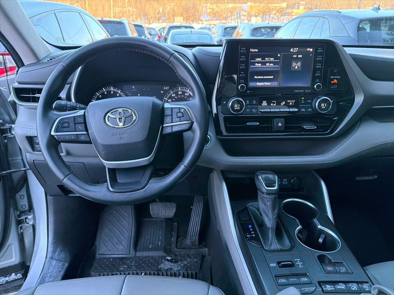 Toyota Highlander XLE AWD (Natl) 2022