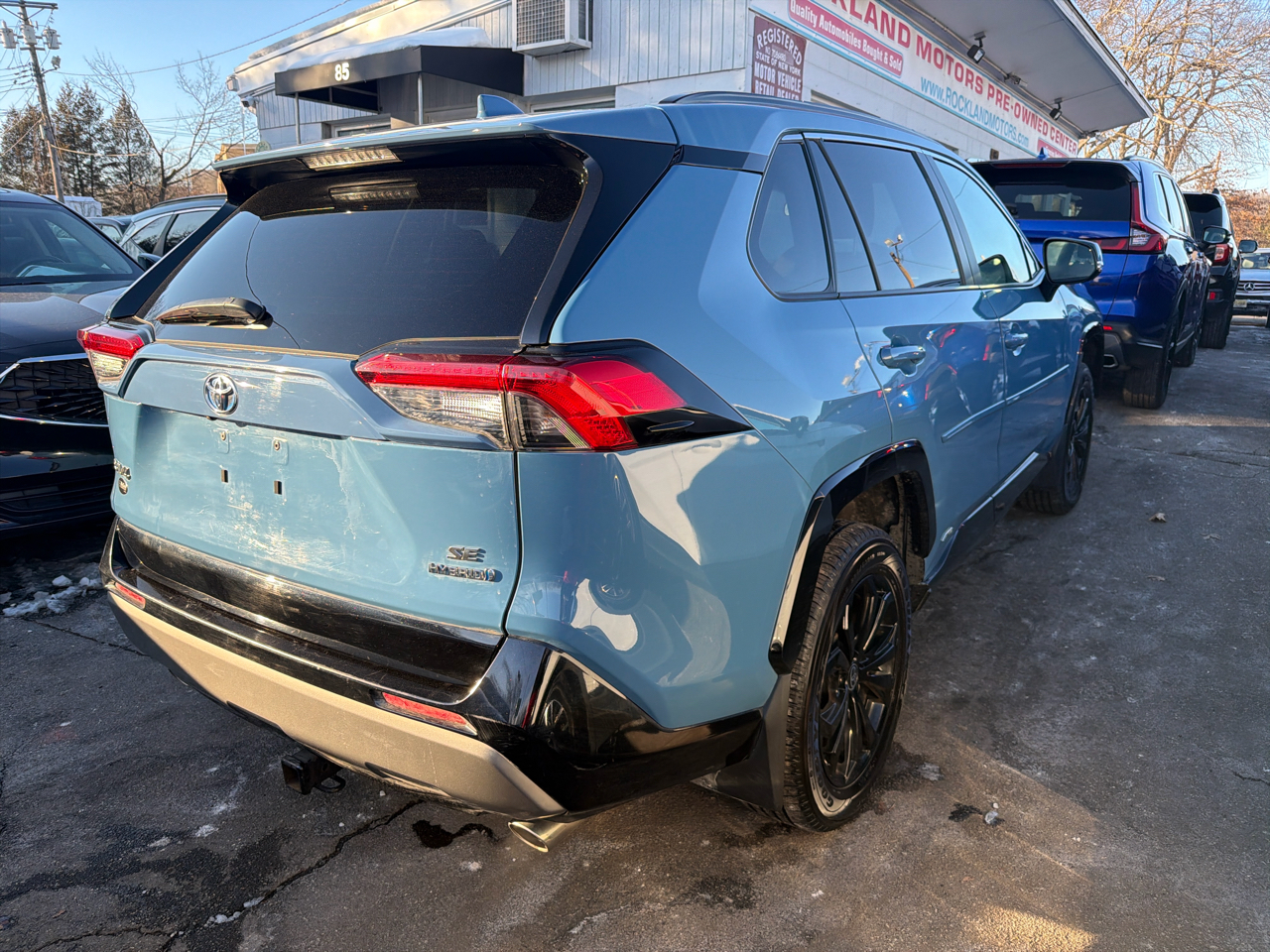 Toyota RAV4 Hybrid SE AWD (Natl) 2022