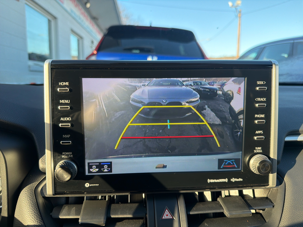 Toyota RAV4 Hybrid SE AWD (Natl) 2022