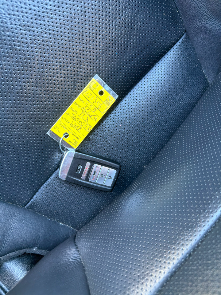 Acura TLX 2.4L FWD w/Technology Pkg 2018