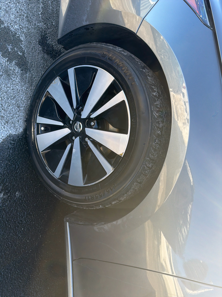 Nissan Altima 2.5 SL Sedan 2020