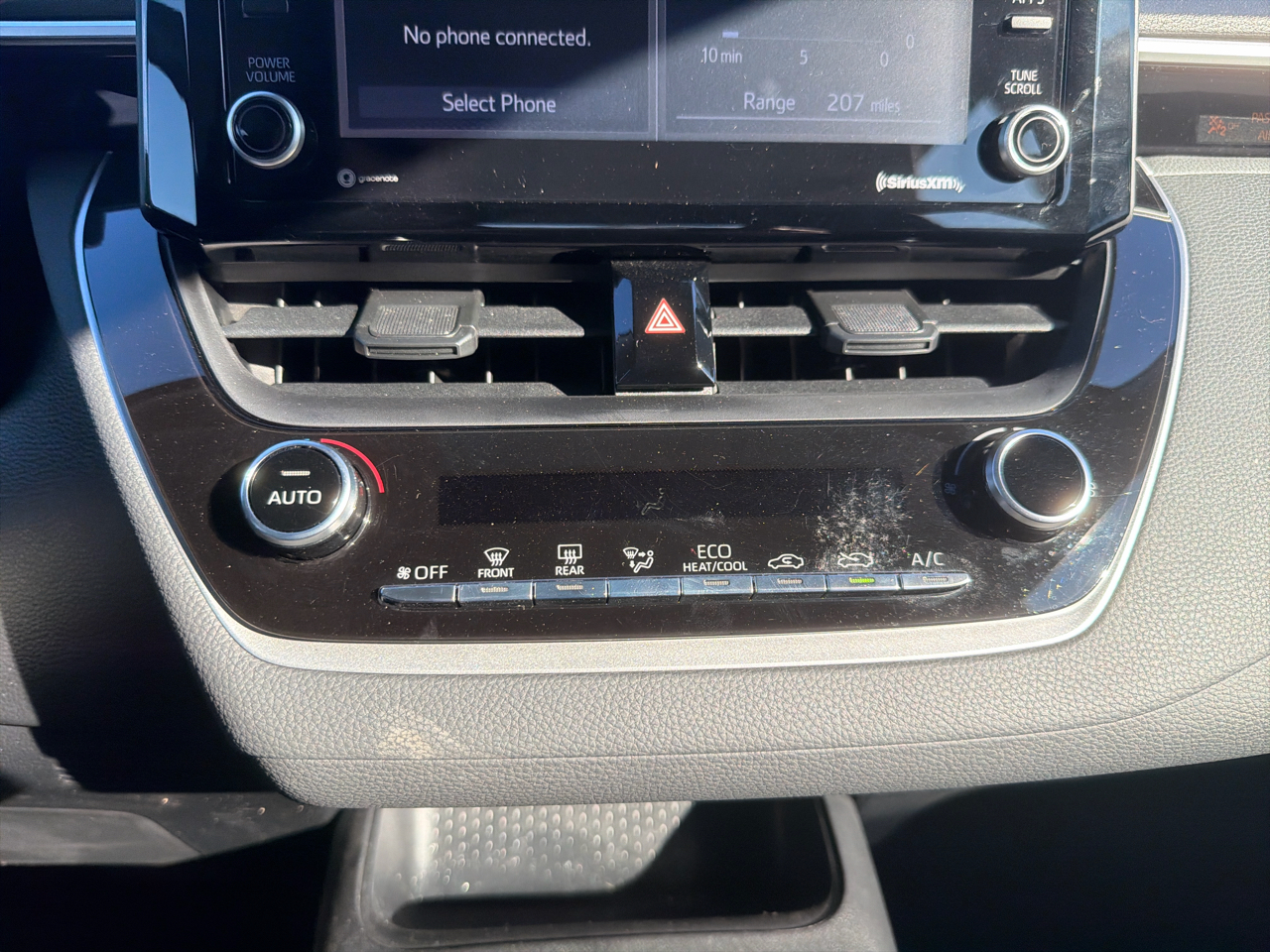 Toyota Corolla LE CVT (Natl) 2022