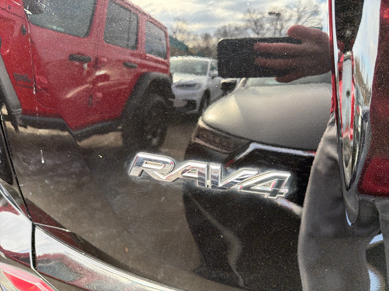 Toyota RAV4 XLE AWD (Natl) 2017