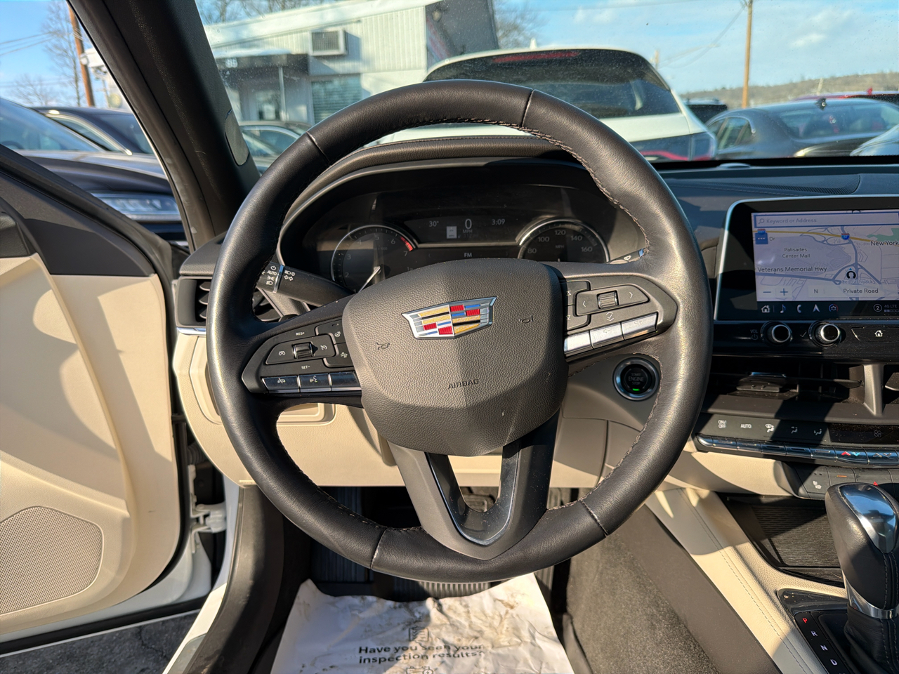 Cadillac CT4 4dr Sdn Luxury 2023