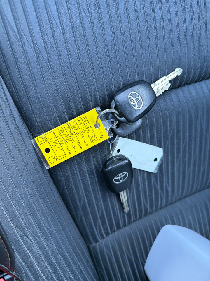 Toyota Highlander AWD 4dr V6 LE (Natl) 2015