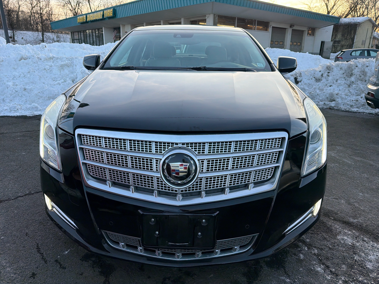 Cadillac XTS 4dr Sdn Platinum AWD 2015