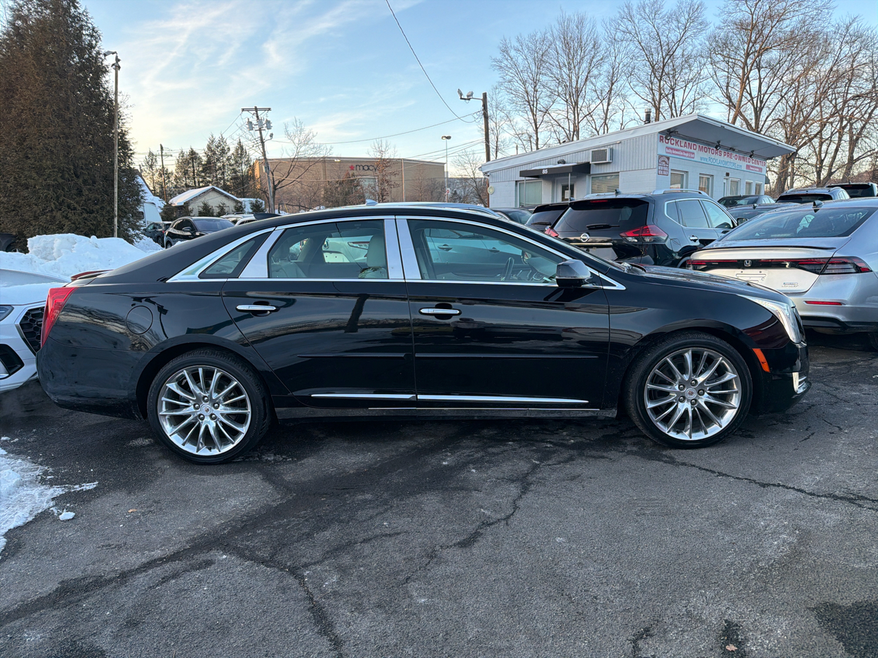 Cadillac XTS 4dr Sdn Platinum AWD 2015