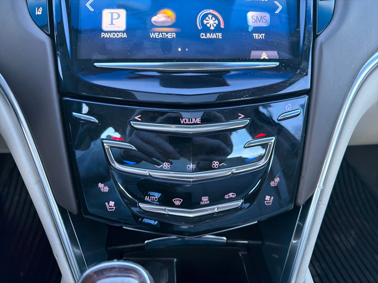 Cadillac XTS 4dr Sdn Platinum AWD 2015