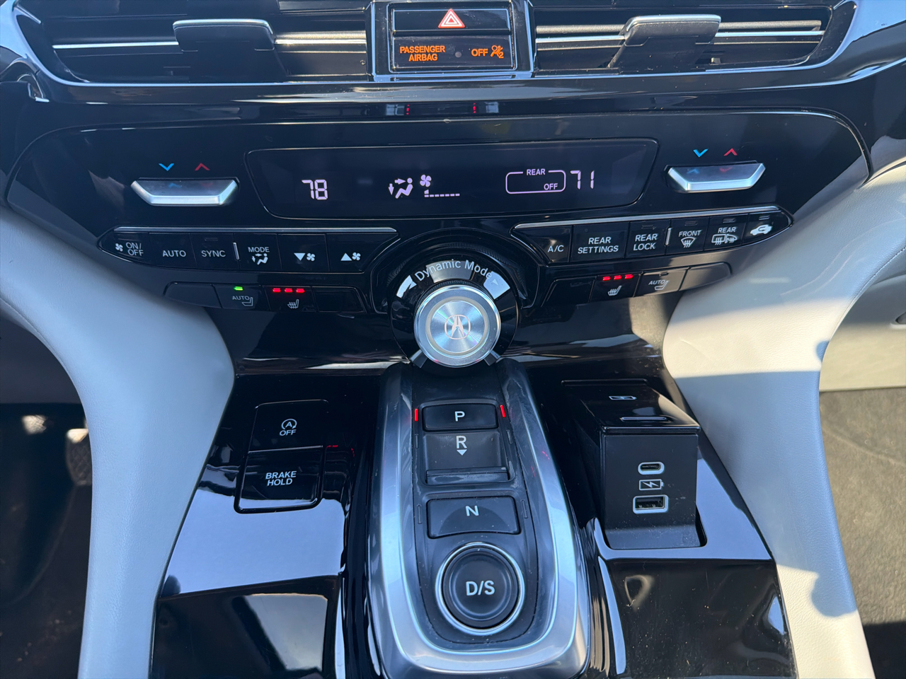 Acura MDX SH-AWD w/Technology Package 2023